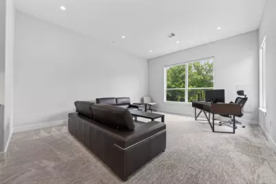 14002 Woodthorpe Lane, Houston, TX 77079 - Photo 27