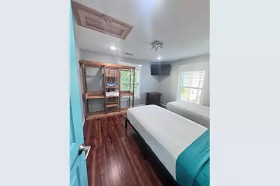 2811 Avenue Q 1/2, Galveston, TX 77550 - Photo 19