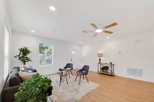 6622 Moss Rose St, Houston, TX 77087 - Photo 7