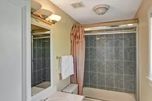 18718 Martinique Dr, Houston, TX 77058 - Photo 31