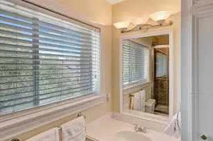 18718 Martinique Dr, Houston, TX 77058 - Photo 33