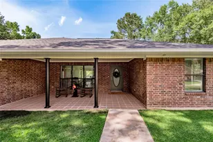 184 Birch St, Trinity, TX 75862 - Photo 5