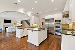 11402 Taylorcrest Rd, Houston, TX 77024 - Photo 11