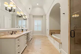 11402 Taylorcrest Rd, Houston, TX 77024 - Photo 21