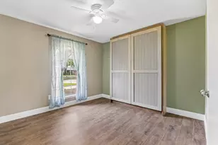 16407 Brookford Dr, Houston, TX 77059 - Photo 21