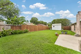 16407 Brookford Dr, Houston, TX 77059 - Photo 23