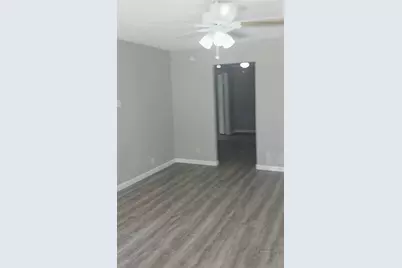407 E Homan Street, Baytown, TX 77520 - Photo 5