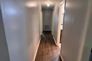 9543 Beverly Hill St, Houston, TX 77063 - Photo 9