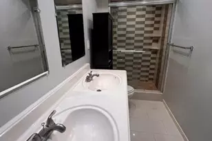 9543 Beverly Hill St, Houston, TX 77063 - Photo 13