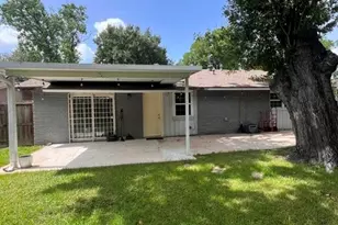 9543 Beverly Hill St, Houston, TX 77063 - Photo 19