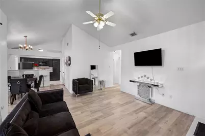 3500 Tangle Brush Drive #194, The Woodlands, TX 77381 - Photo 5