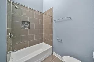 2306 Pleasant Creek Dr, Houston, TX 77345 - Photo 43