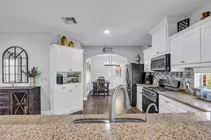19545 Crosby Eastgate Rd, Crosby, TX 77532 - Photo 17