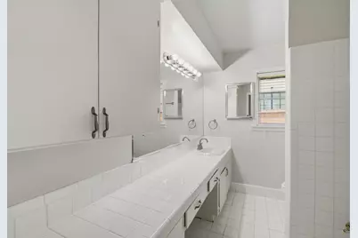 2206 Ansbury Drive, Houston, TX 77018 - Photo 3