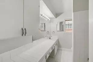 2206 Ansbury Dr, Houston, TX 77018 - Photo 3