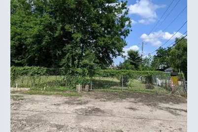 2002 Jensen Drive, Houston, TX 77026 - Photo 1