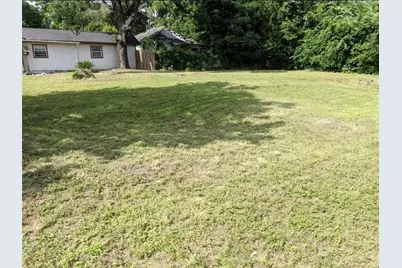 2002 Jensen Drive, Houston, TX 77026 - Photo 5