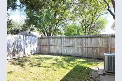 10070 Green Valley Lane, Houston, TX 77064 - Photo 25