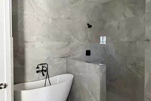 10123 Grover Ln, Houston, TX 77041 - Photo 1