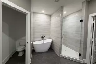 10123 Grover Ln, Houston, TX 77041 - Photo 9