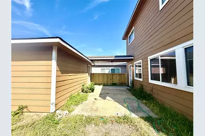 20706 Settlers Lake Circle N, Katy, TX 77449 - Photo 11