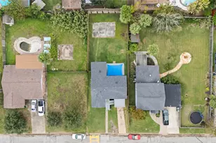 1901 Bayou Homes Dr, Galveston, TX 77551 - Photo 41