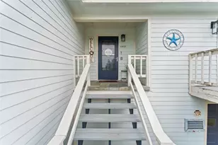 1901 Bayou Homes Dr, Galveston, TX 77551 - Photo 3