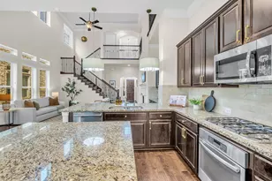 2105 Westbourne Park Dr, Houston, TX 77077 - Photo 9