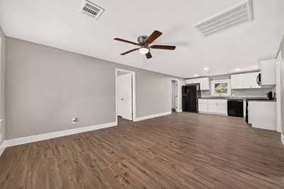 1213 Allen Street, Rosenberg, TX 77471 - Photo 5