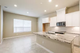 11005 Cres Light Way, Houston, TX 77043 - Photo 5