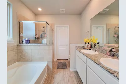 24811 Crimson Pine Drive, Houston, TX 77336 - Photo 27
