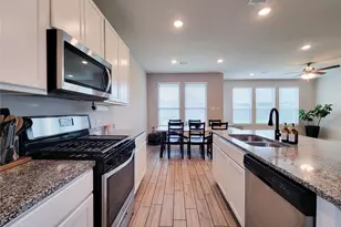 24811 Crimson Pine Dr, Houston, TX 77336 - Photo 19