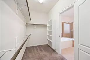 205 Brookwood Park Ln, Dickinson, TX 77539 - Photo 9