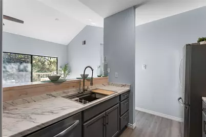 3500 Tangle Brush Drive #200, The Woodlands, TX 77381 - Photo 9