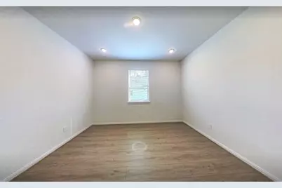 4040 Road 66124, Dayton, TX 77535 - Photo 11