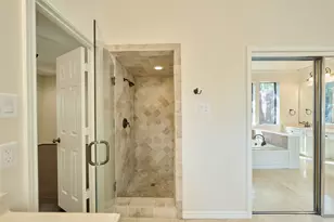 6 Glen Canyon Pl, The Woodlands, TX 77381 - Photo 23