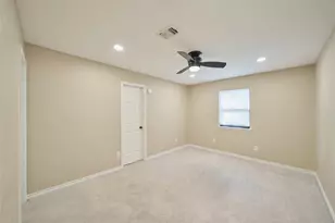 6 Glen Canyon Pl, The Woodlands, TX 77381 - Photo 33