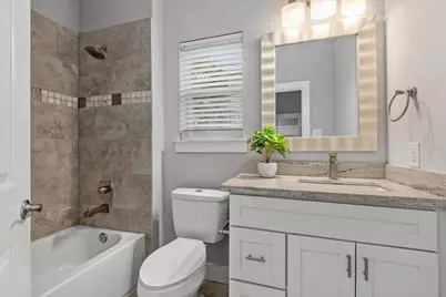 1005 Bingham Street #5, Houston, TX 77007 - Photo 13