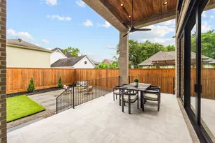 4531 Elm St, Bellaire, TX 77401 - Photo 37
