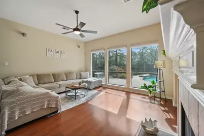 122 W Russet Grove Circle, The Woodlands, TX 77384 - Photo 15