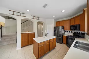 122 W Russet Grove Cir, The Woodlands, TX 77384 - Photo 13