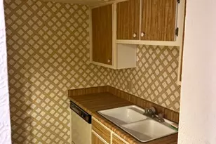 5001 Lamonte Ln, Houston, TX 77092 - Photo 5