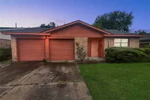 5410 Bungalow Ln, Houston, TX 77048 - Photo 9