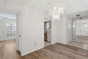 2800 Jeanetta St, Houston, TX 77063 - Photo 7