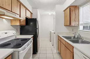 2800 Jeanetta St, Houston, TX 77063 - Photo 9