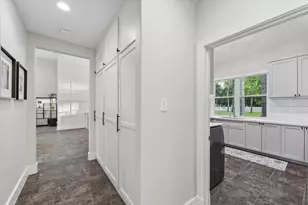 10897 Lake Forest Dr, Conroe, TX 77384 - Photo 17