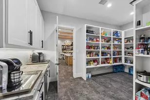 10897 Lake Forest Dr, Conroe, TX 77384 - Photo 15
