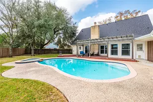 15411 Woodcote Ct, Houston, TX 77062 - Photo 7