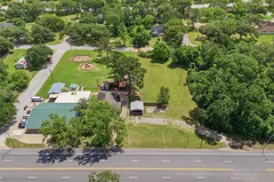 1726 13th St, Hempstead, TX 77445 - Photo 29