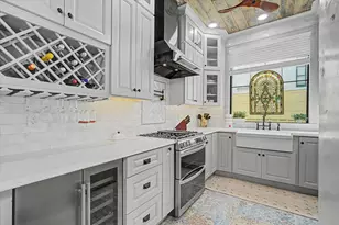 3024 Ave O 1/2, Galveston, TX 77550 - Photo 17